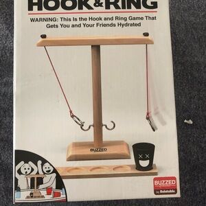 Hook & Ring A head-to-head hydration game.